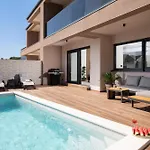 Lumea Villa