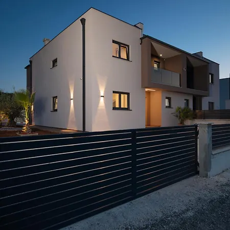 Lumea Villa